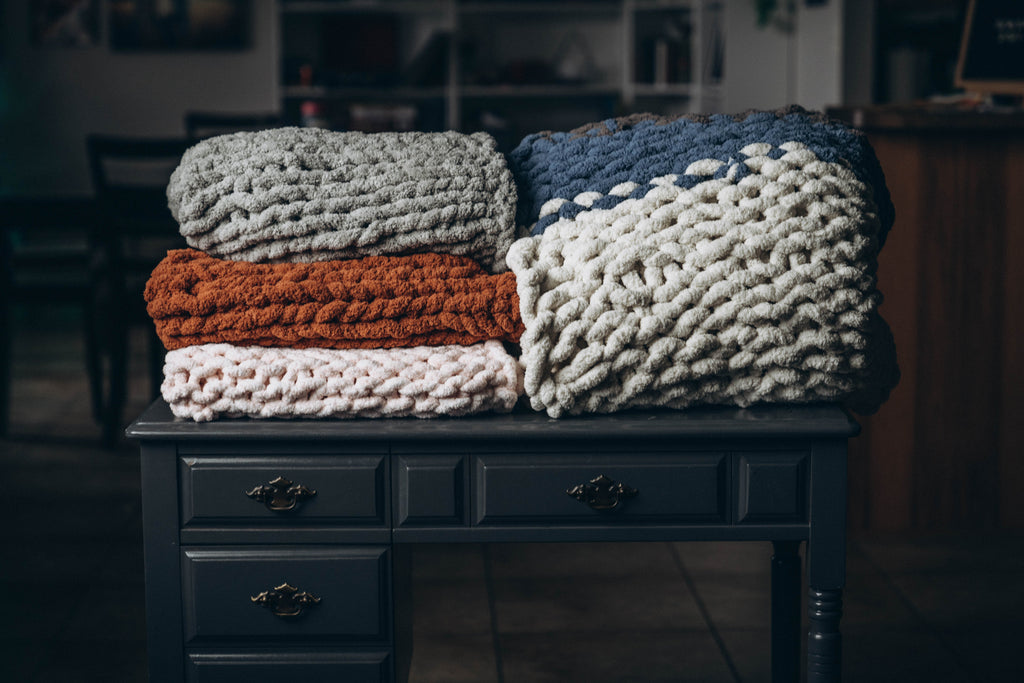 Throws & Blankets