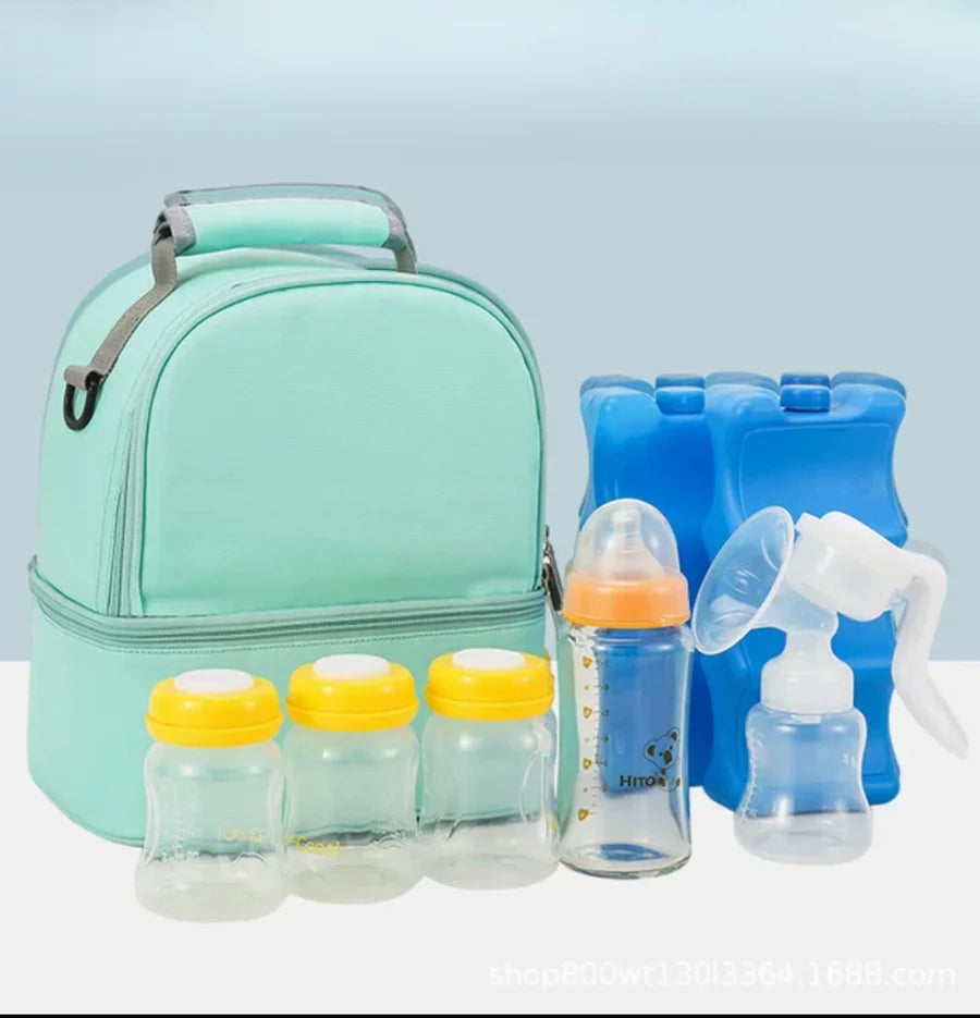Expressed Milk Storage Pack with Ice Packs & Bottles – Safe & Convenient On-the-Go Feeding