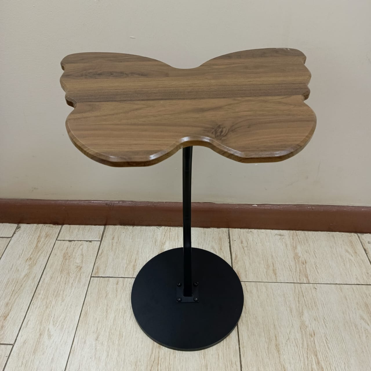 Modern Butterfly-Shaped Side Stool/Table – Artistic Accent Furniture