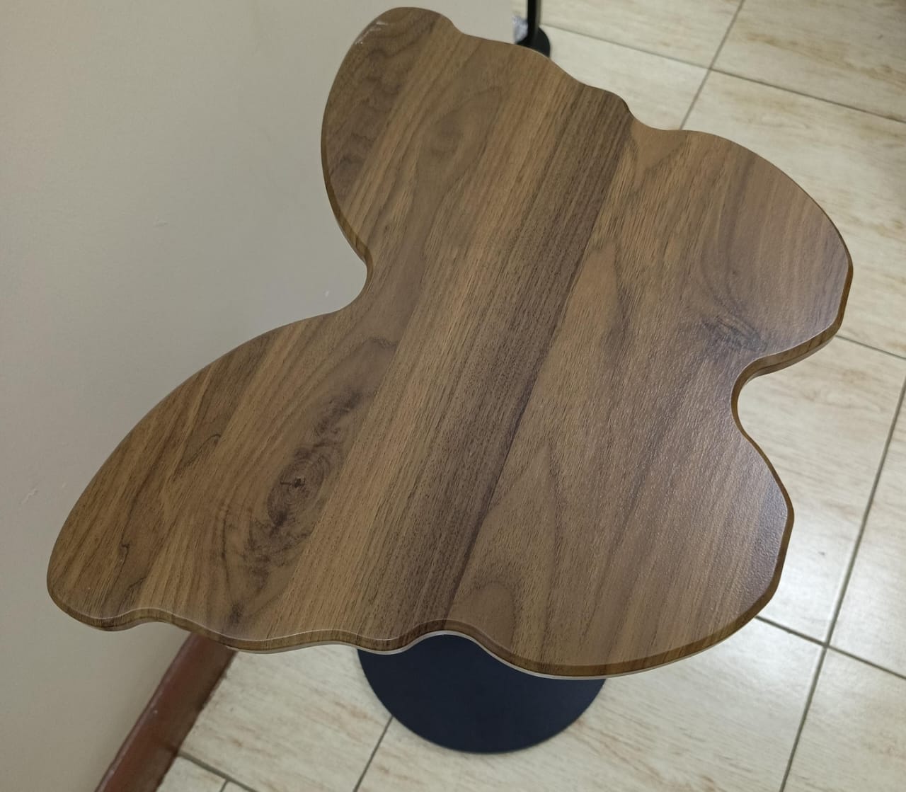 Modern Butterfly-Shaped Side Stool/Table – Artistic Accent Furniture