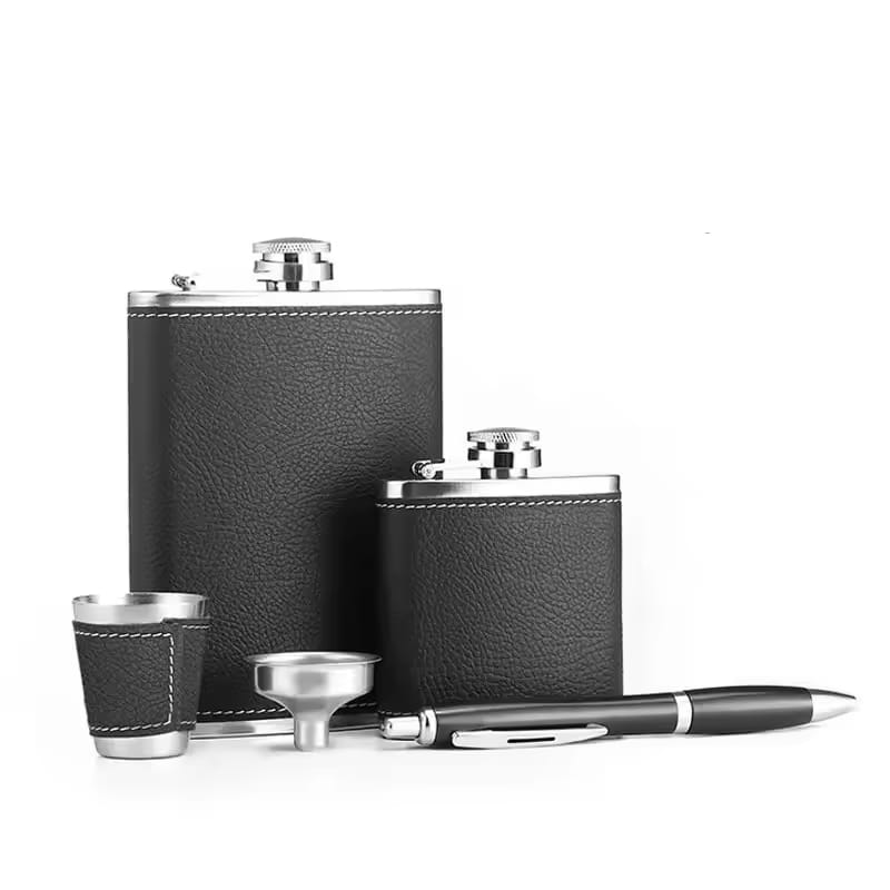 Black & Brown Leather-Covered Whiskey Flasks Gift Set |A Classic Gentleman’s Gift.
