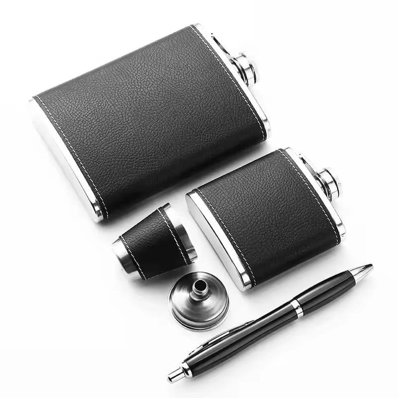 Black & Brown Leather-Covered Whiskey Flasks Gift Set |A Classic Gentleman’s Gift.