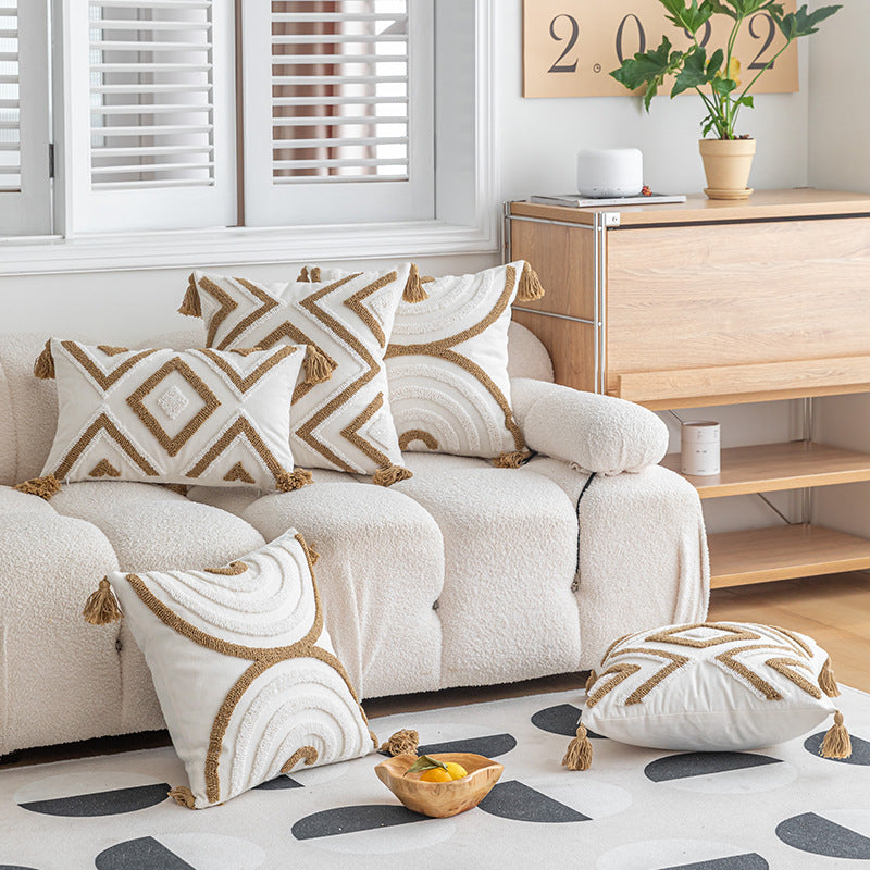 Boho Throw Pillow Covers with Tassels – Artful Texture for Modern Spaces
