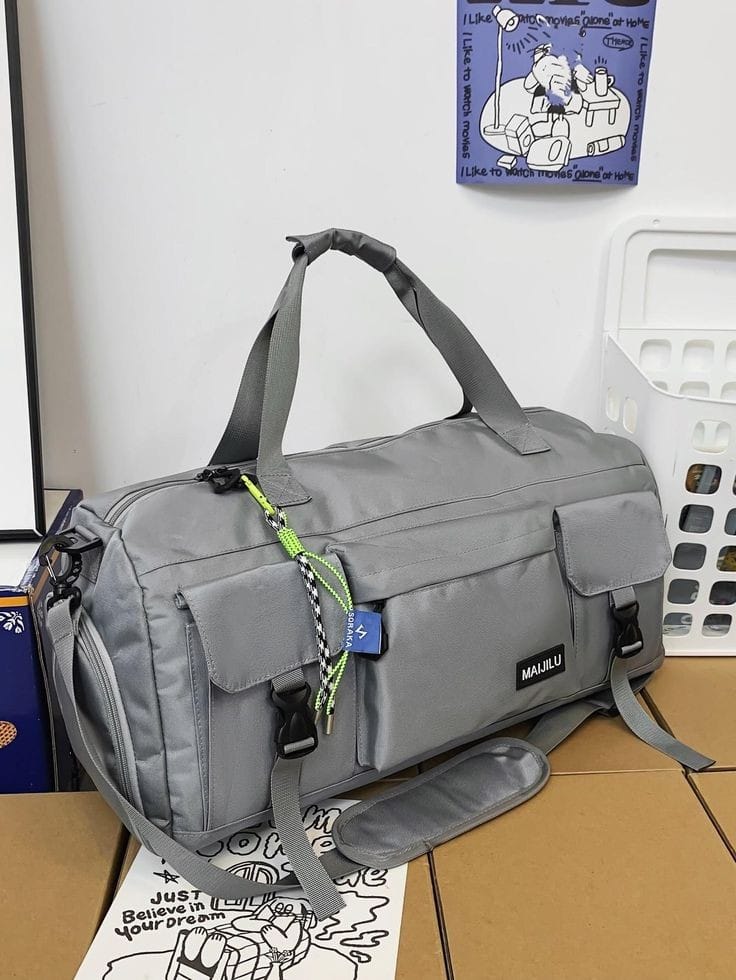 Maijulu Duffle Bag Stylish & Functional Travel Companion
