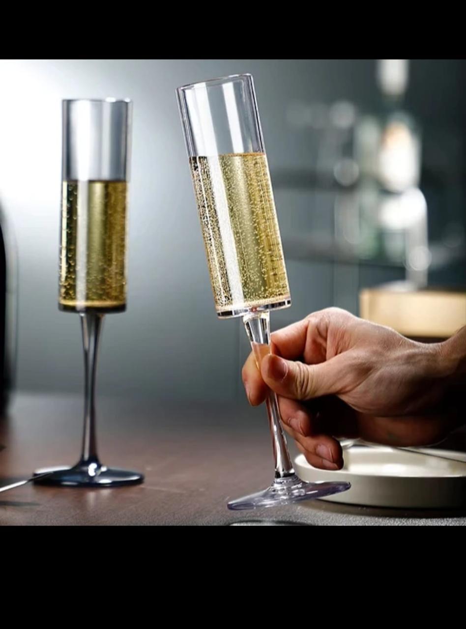 Long stemmed Crystal Champagne glass
